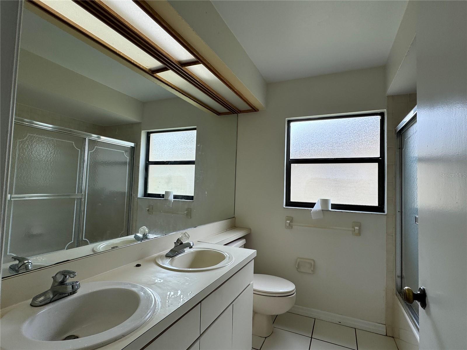 Image 22 of 24 For 3005 Starmount Drive