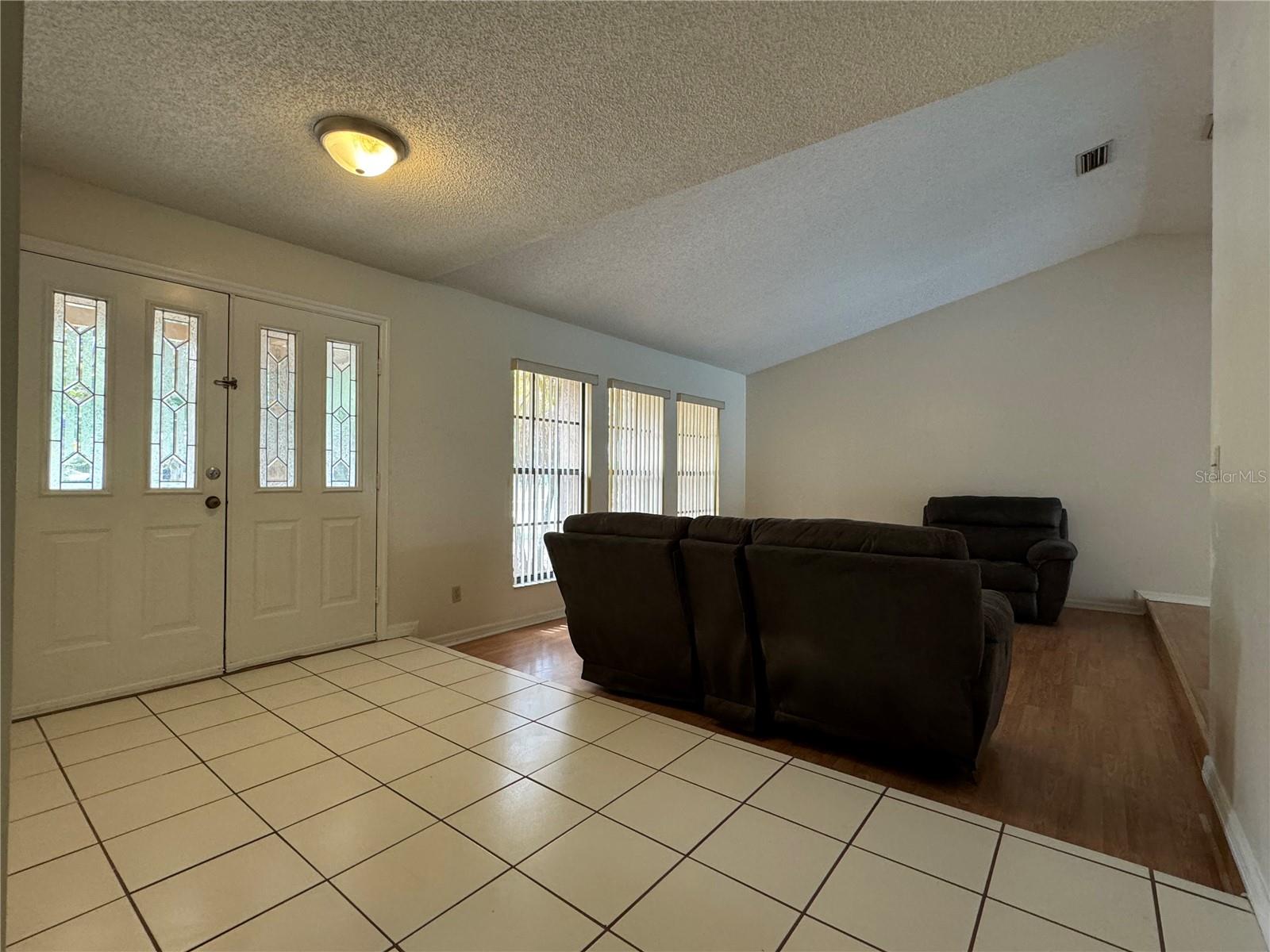 Image 5 of 24 For 3005 Starmount Drive
