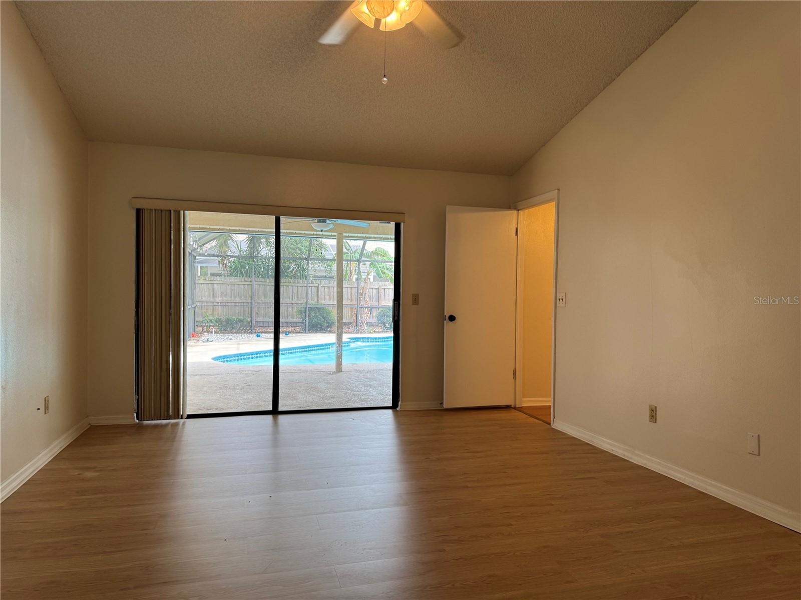 Image 9 of 24 For 3005 Starmount Drive