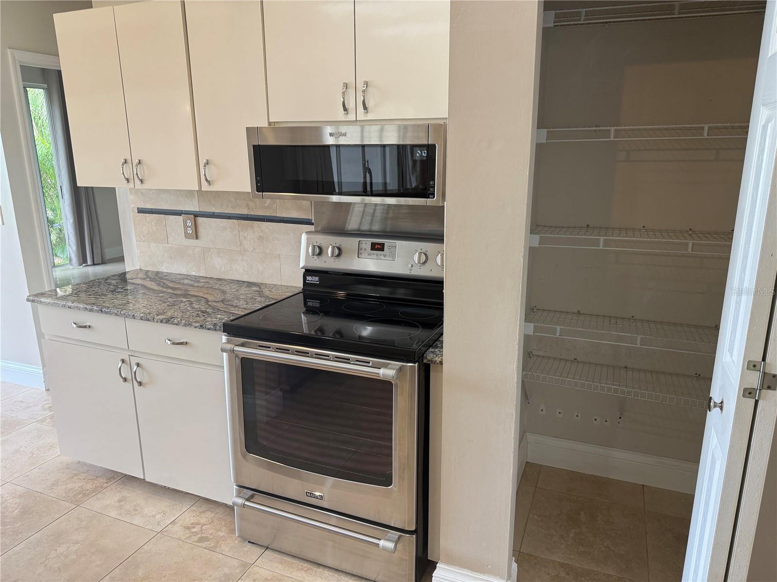 Image 21 of 46 For 2910 Philippe Parkway