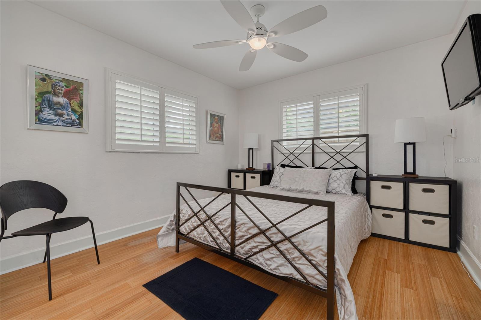Listing photo id 20 for 2649 Tifton Street S