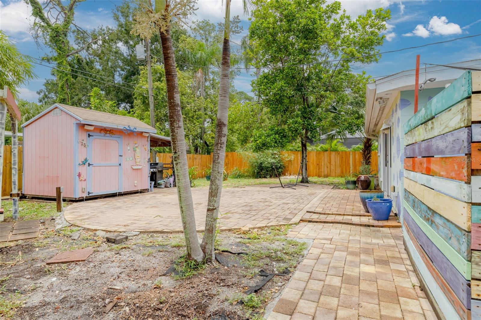 Listing photo id 26 for 2649 Tifton Street S