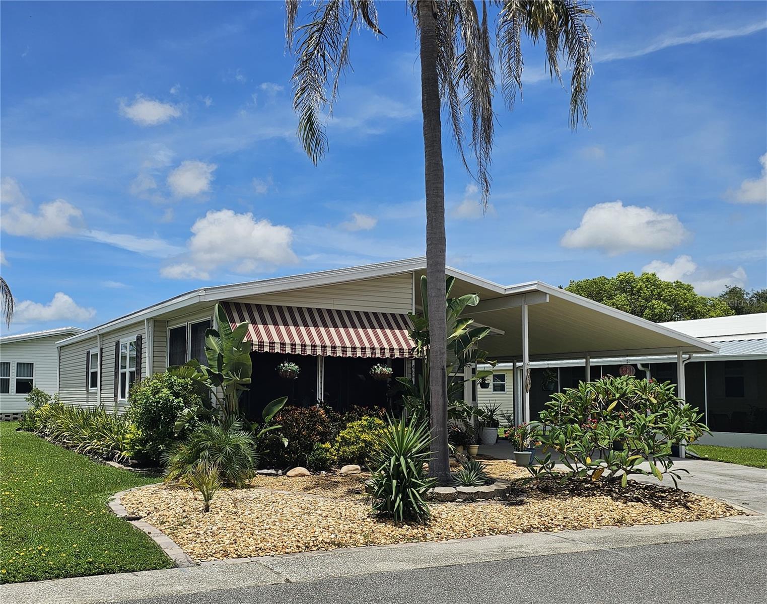 Details for 466 Trout Lane, OLDSMAR, FL 34677