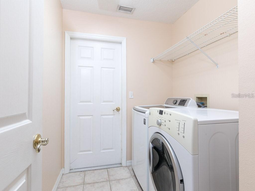 Image 21 of 27 For 34016 Valencia Drive