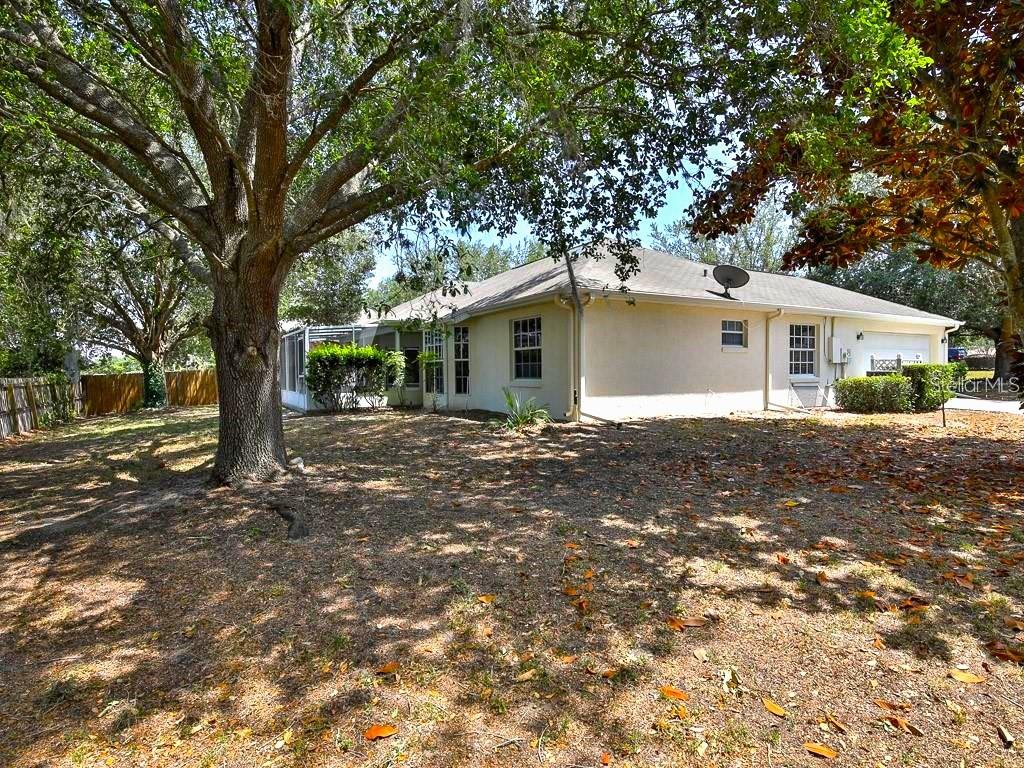 Image 26 of 27 For 34016 Valencia Drive