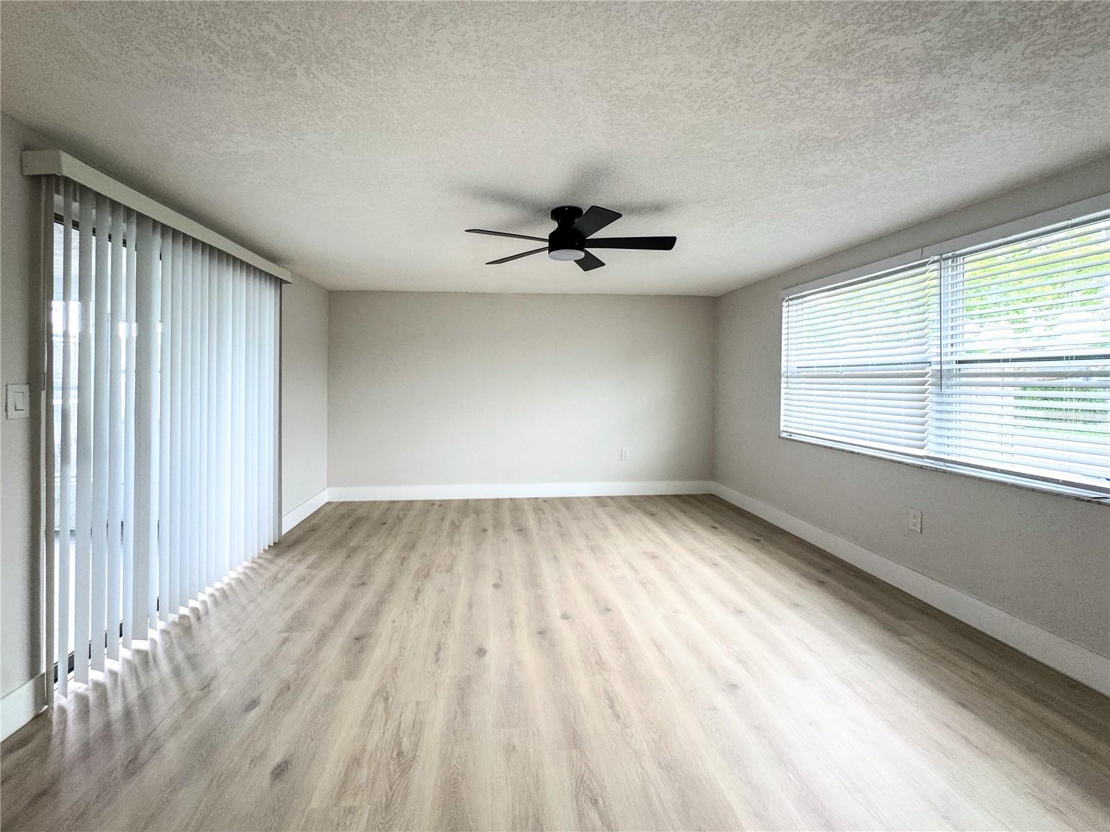 Image 18 of 40 For 7421 Moravian Drive