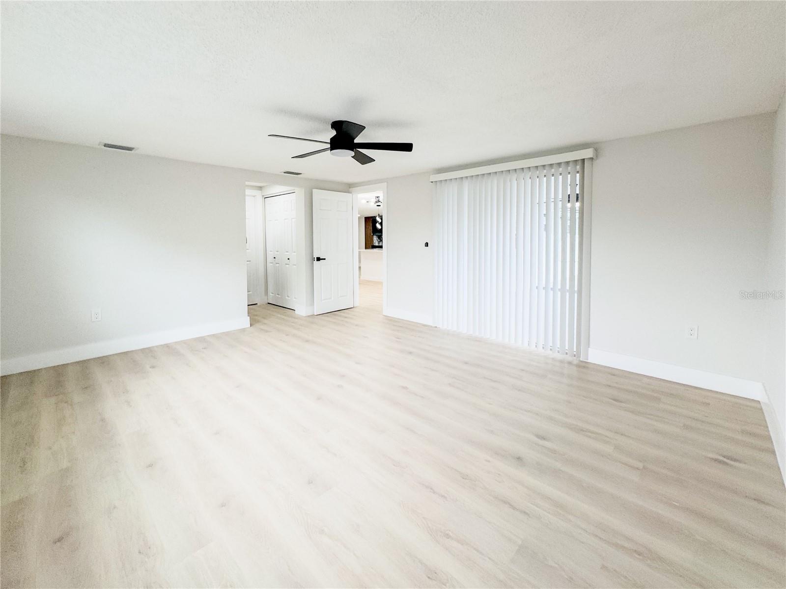 Image 20 of 40 For 7421 Moravian Drive