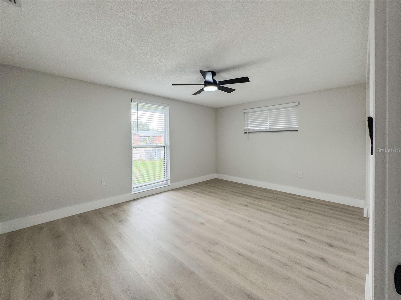 Image 21 of 40 For 7421 Moravian Drive