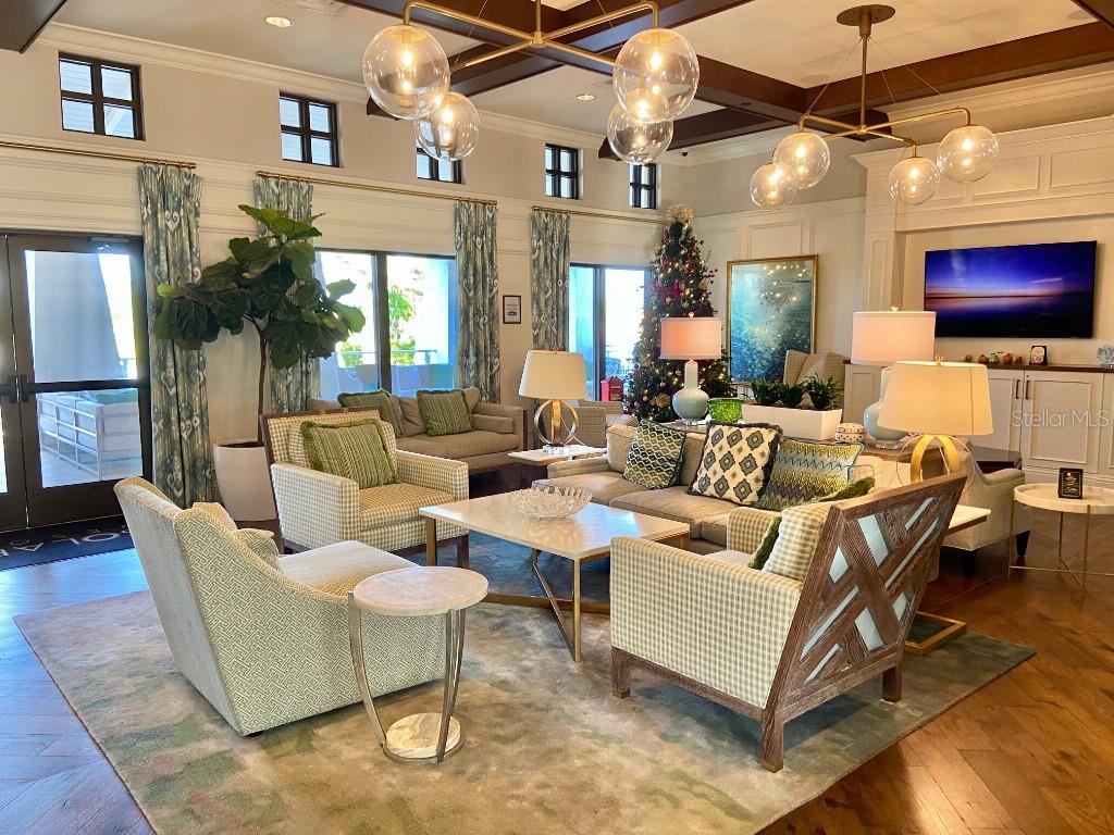 Image 43 of 50 For 1547 Carey Palm Circle