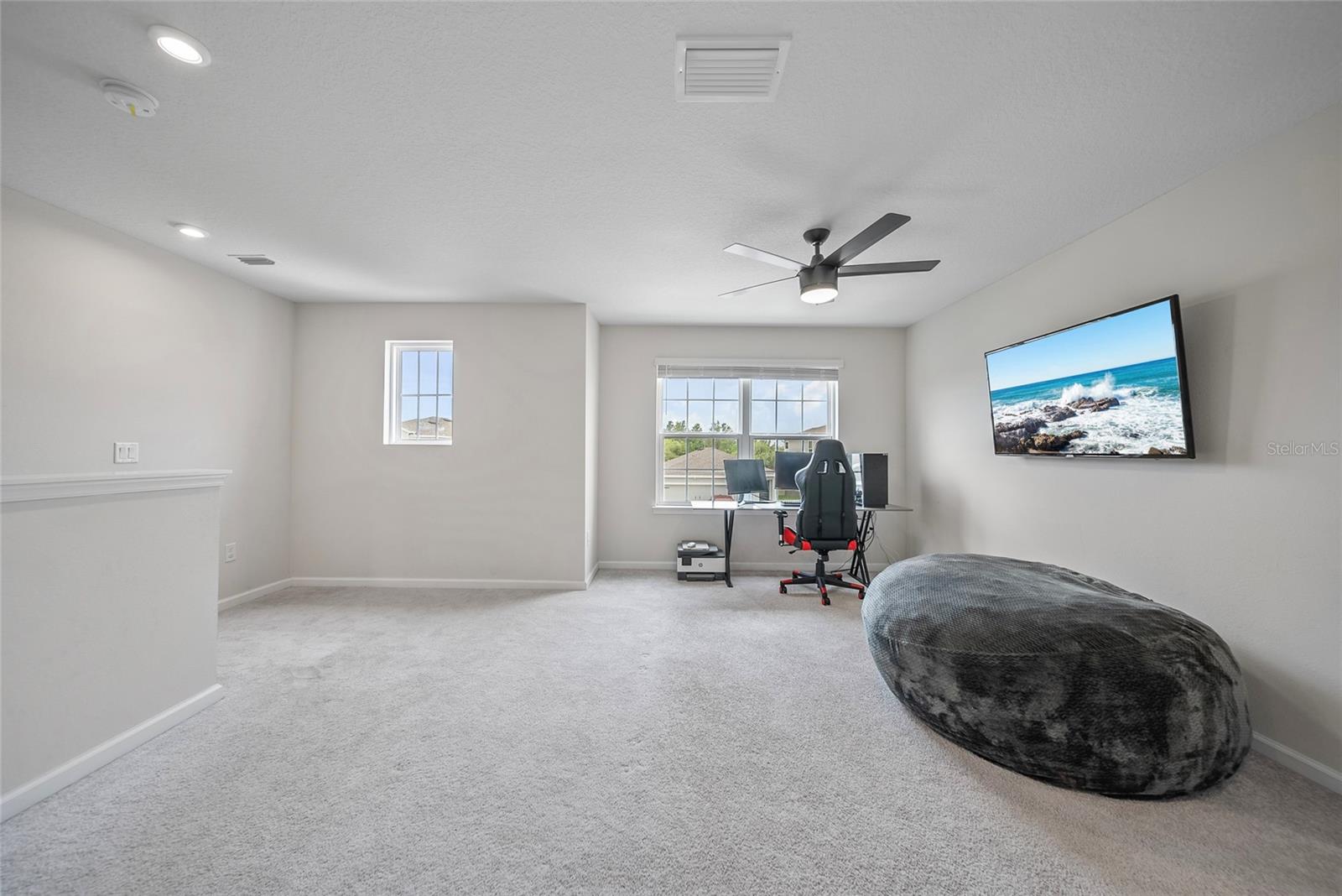 Image 10 of 33 For 10662 Hawks Landing Drive