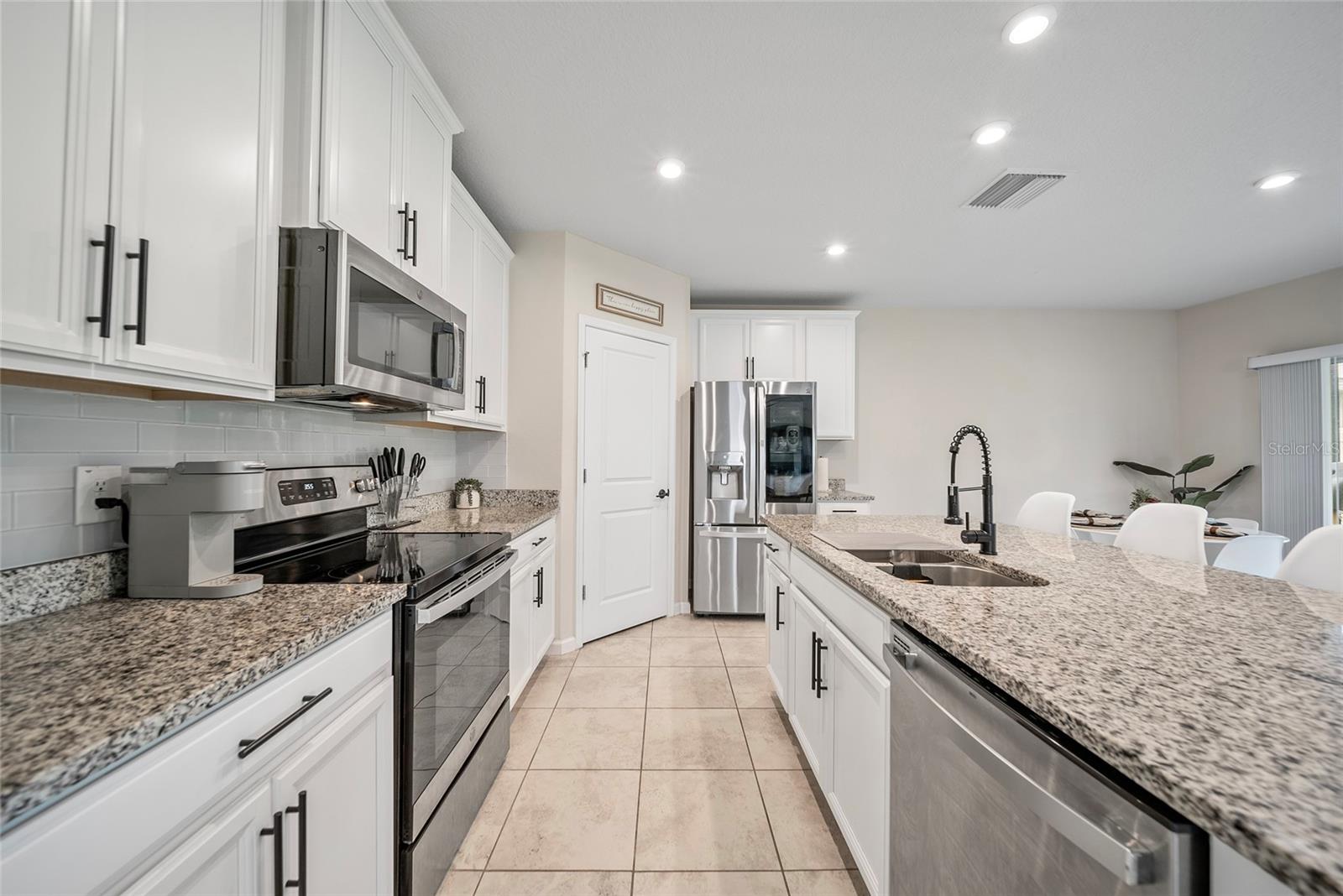 Image 6 of 33 For 10662 Hawks Landing Drive
