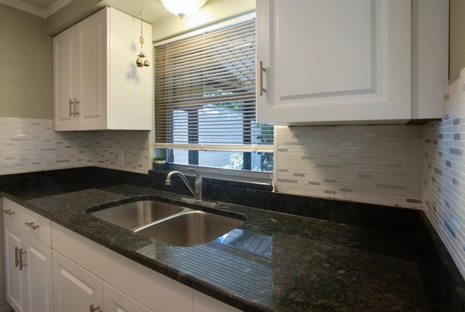 Image 10 of 29 For 1502 Coppertree Drive