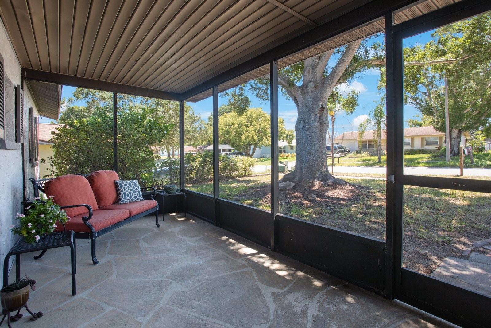 Image 23 of 29 For 1502 Coppertree Drive