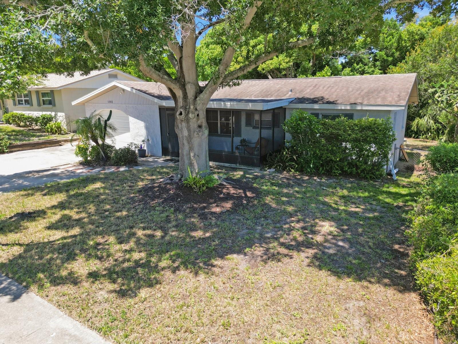 Image 27 of 29 For 1502 Coppertree Drive