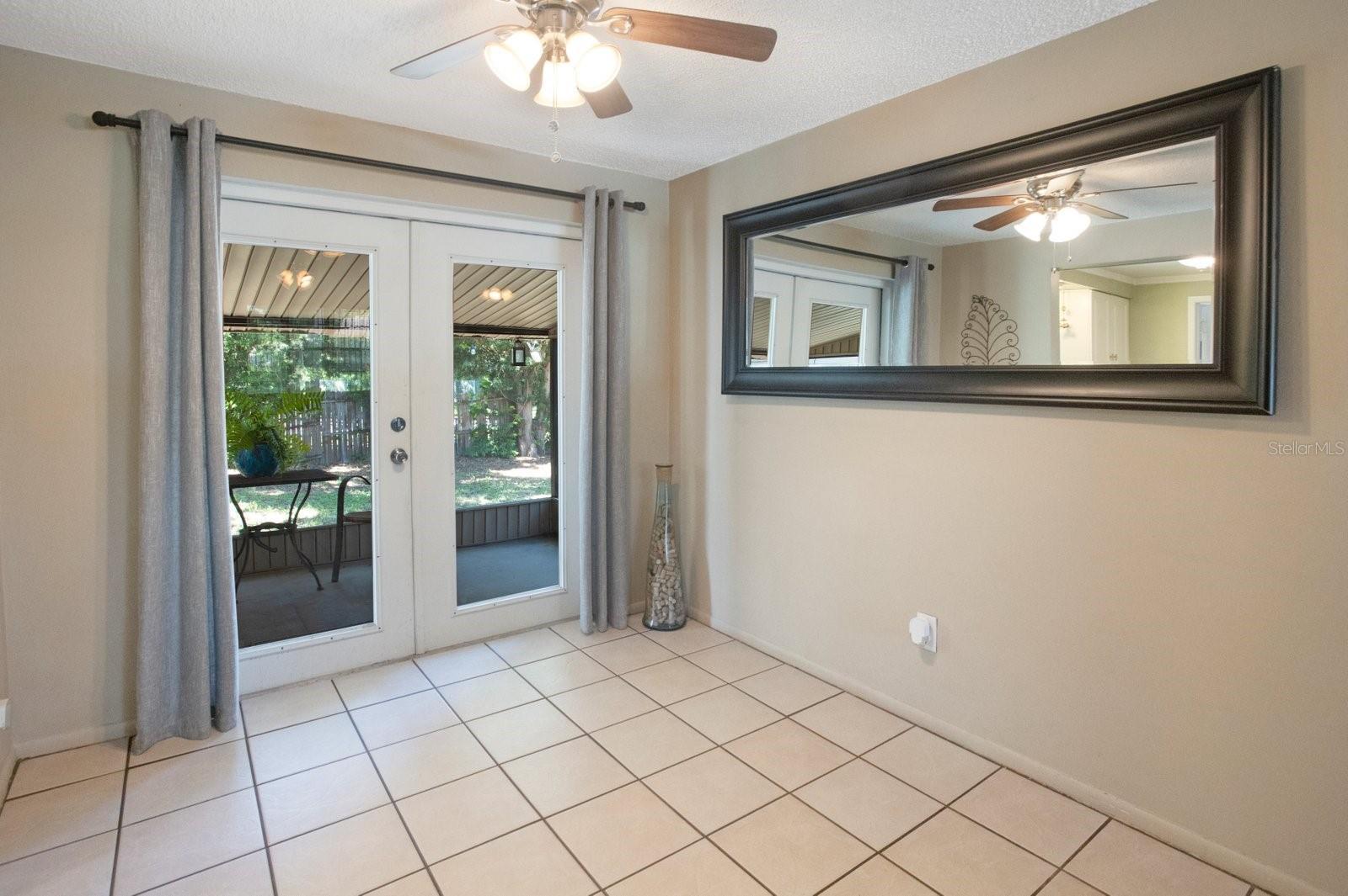 Image 7 of 29 For 1502 Coppertree Drive