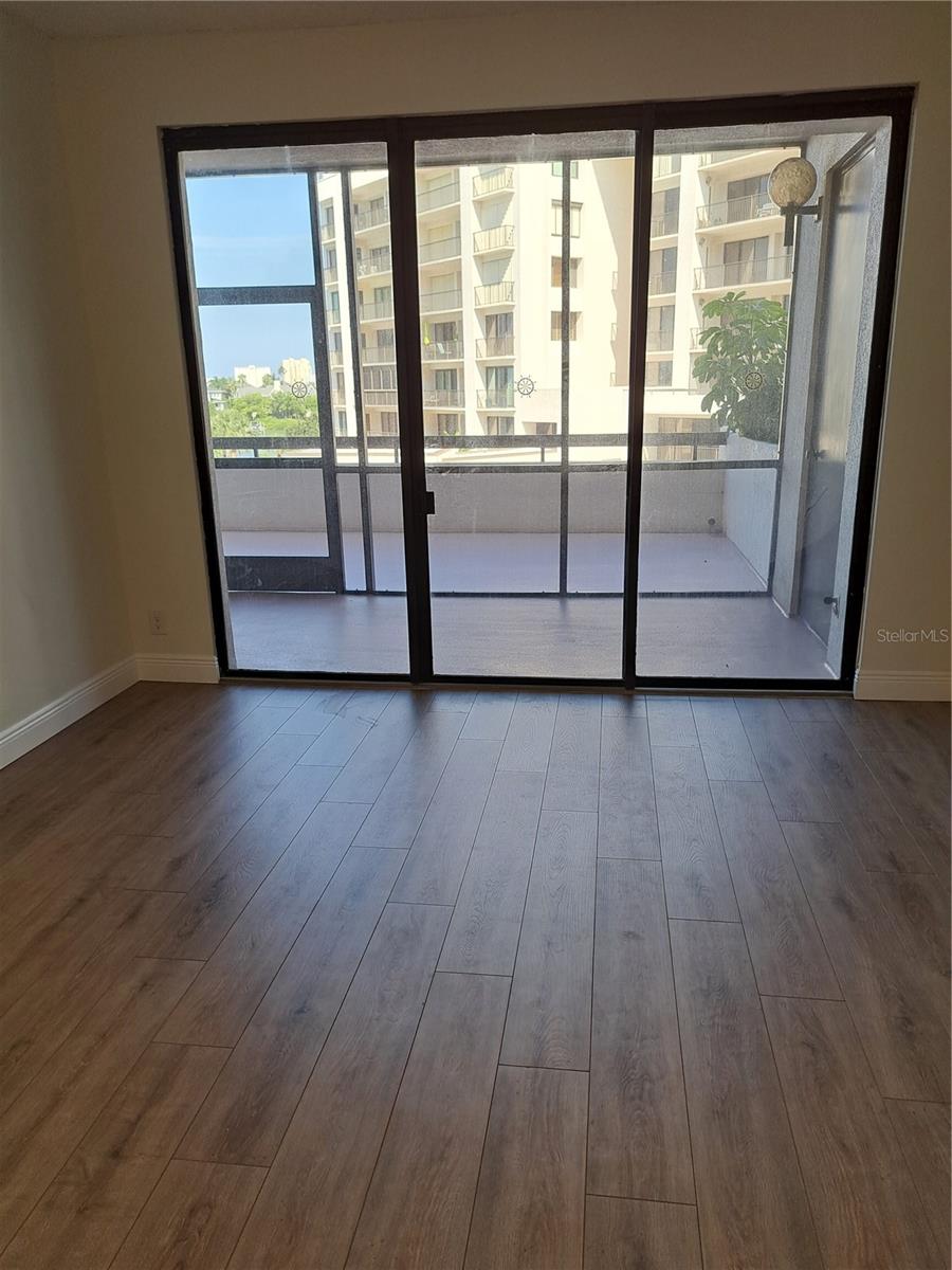 Image 7 of 25 For 6 Belleview Boulevard 304