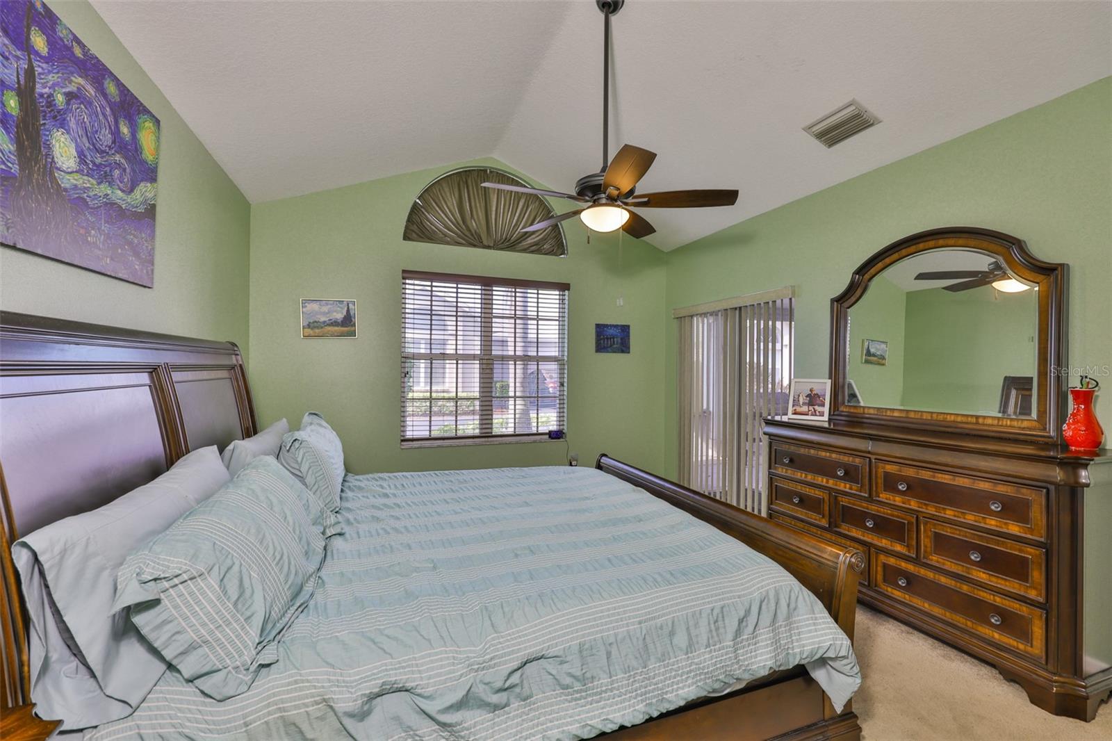 Image 13 of 40 For 1126 Golfview Woods Drive 1126