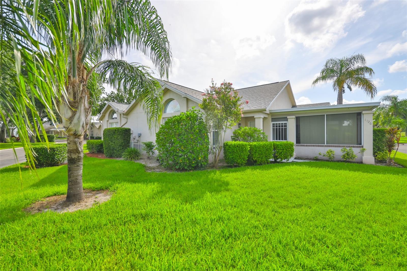 Image 3 of 40 For 1126 Golfview Woods Drive 1126
