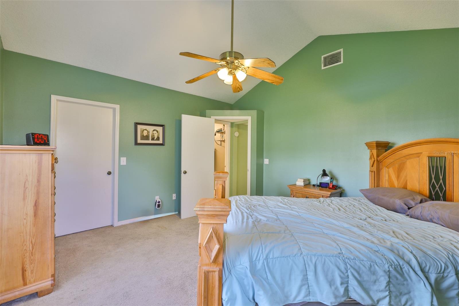 Image 35 of 40 For 1126 Golfview Woods Drive 1126