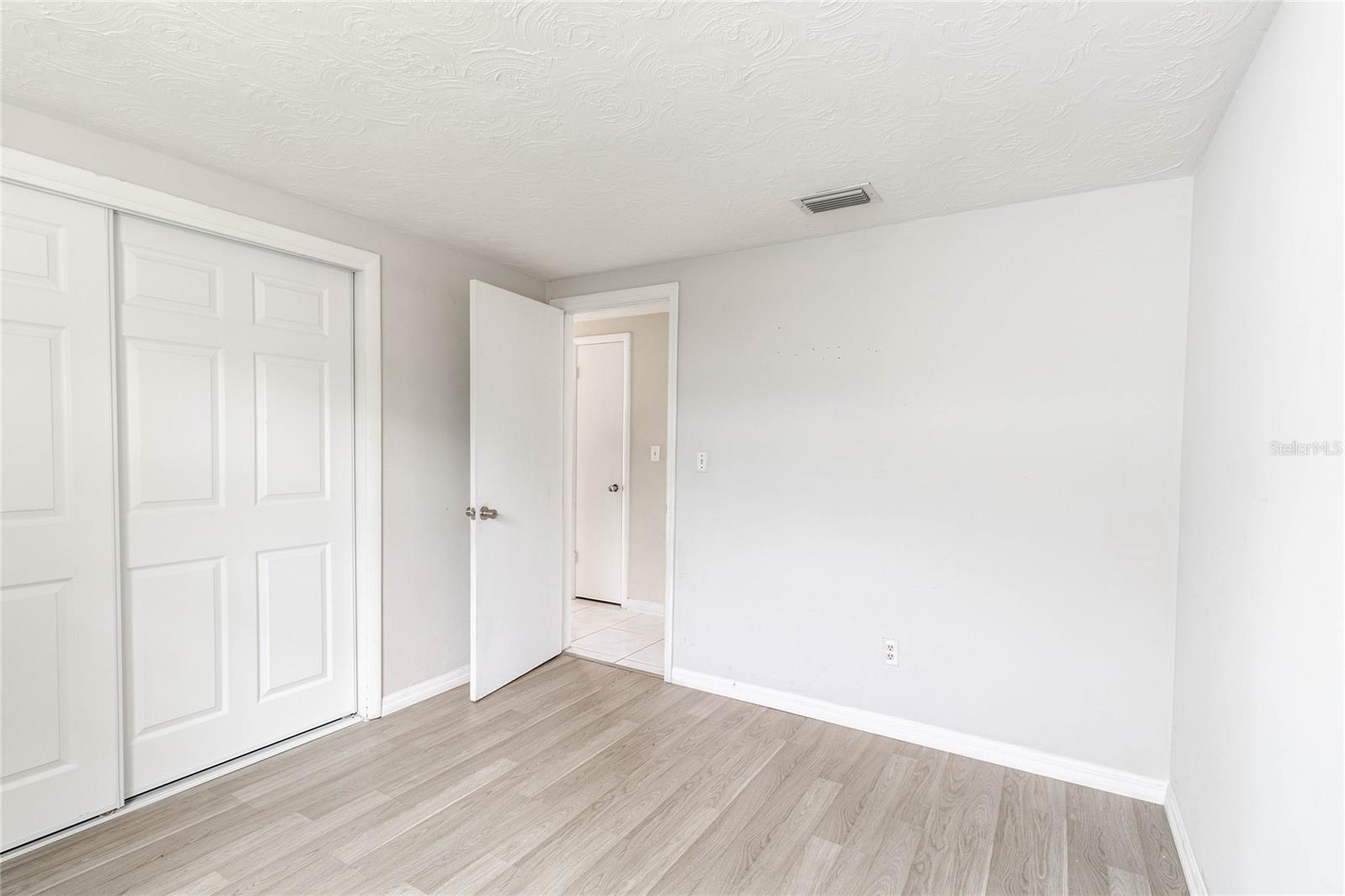 Image 18 of 28 For 3402 Seffner Drive