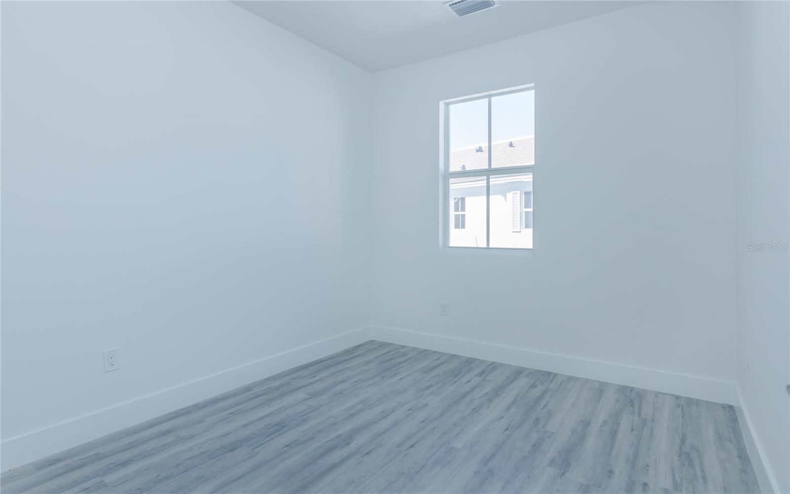 Image 2 of 42 For 5816 Shell Cove Drive 119