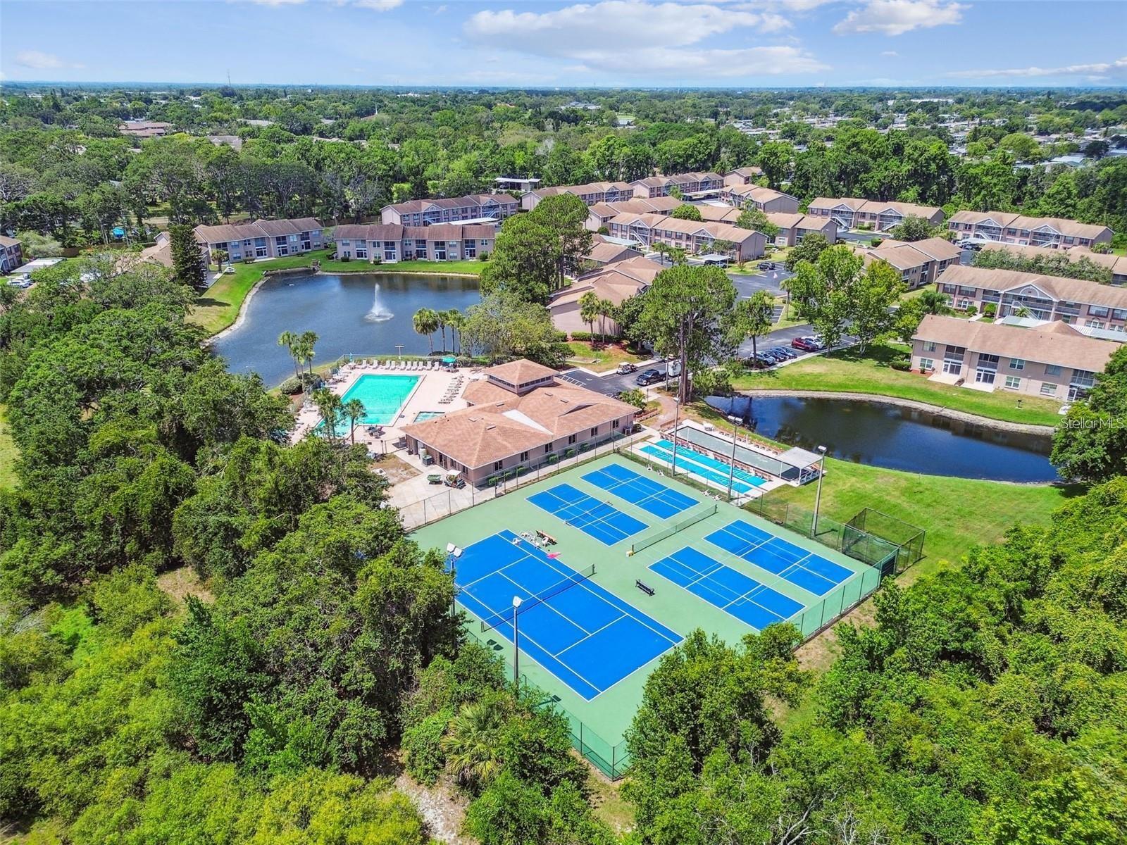Image 23 of 24 For 4925 Myrtle Oak Drive 22