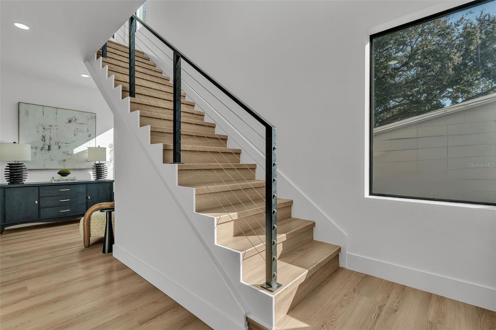 Listing photo id 1 for 3175 10th Avenue N