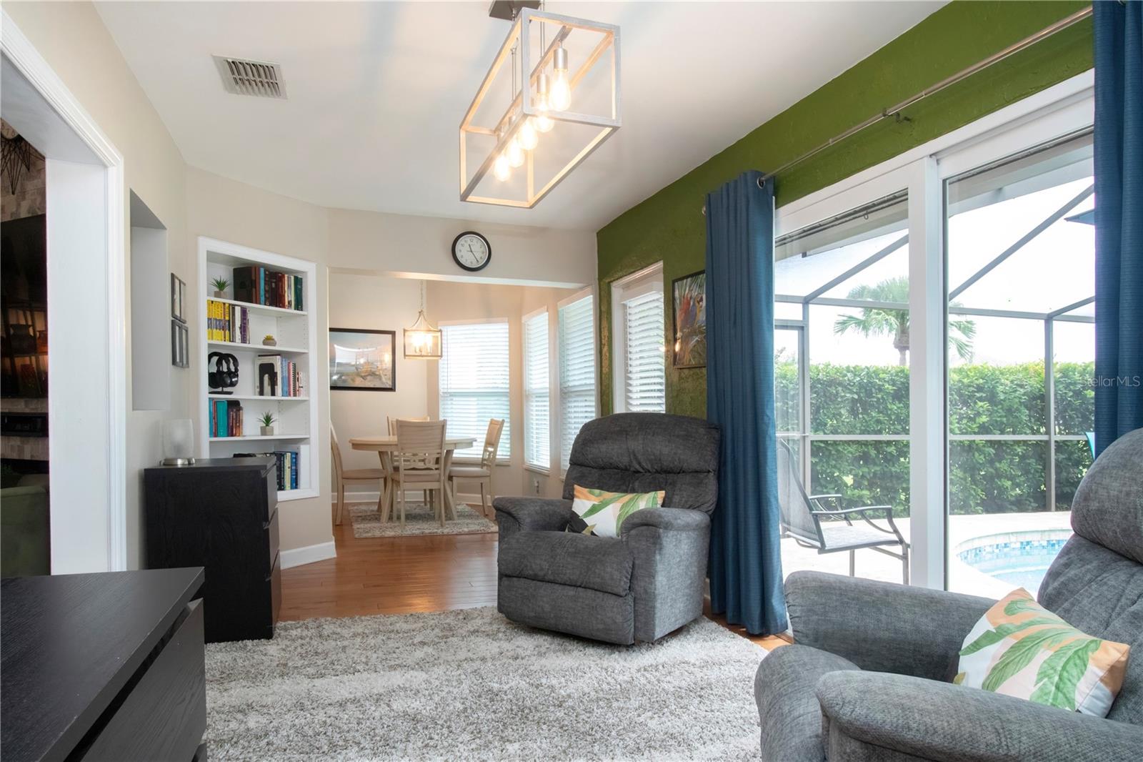 Image 17 of 63 For 1104 Opal Lane