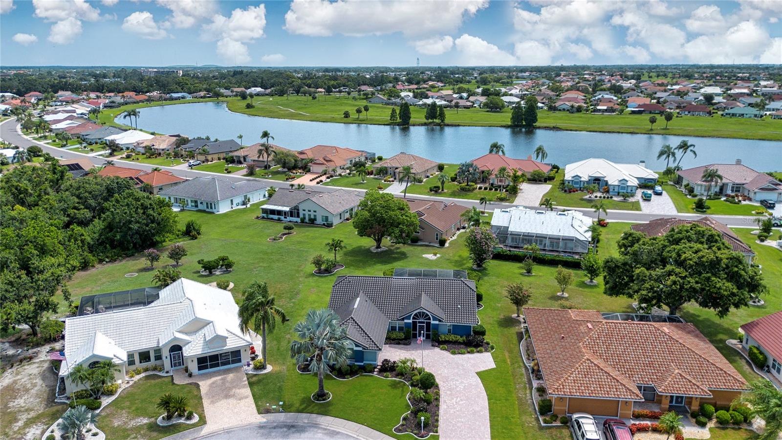 Image 3 of 63 For 1104 Opal Lane