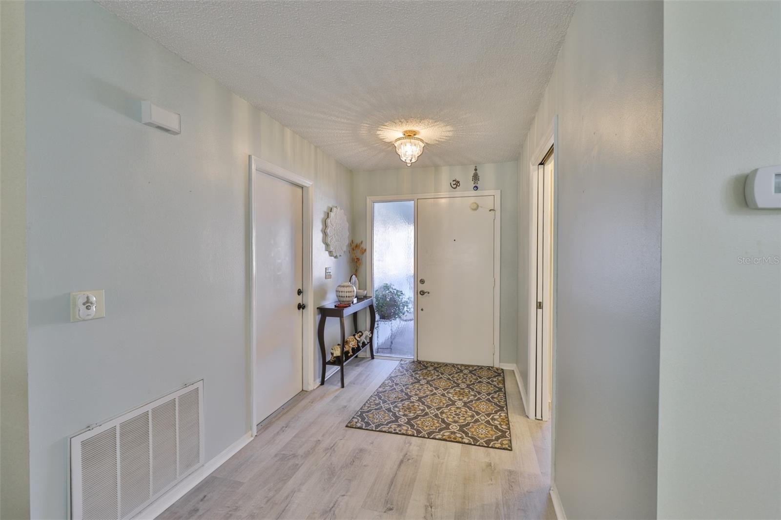 Image 6 of 45 For 2510 Locksley Street 2510