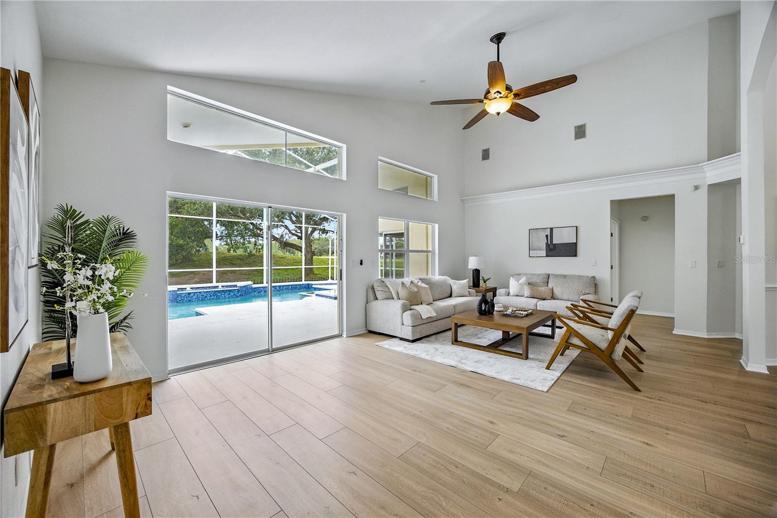 Listing photo id 20 for 17515 Edinburgh Drive