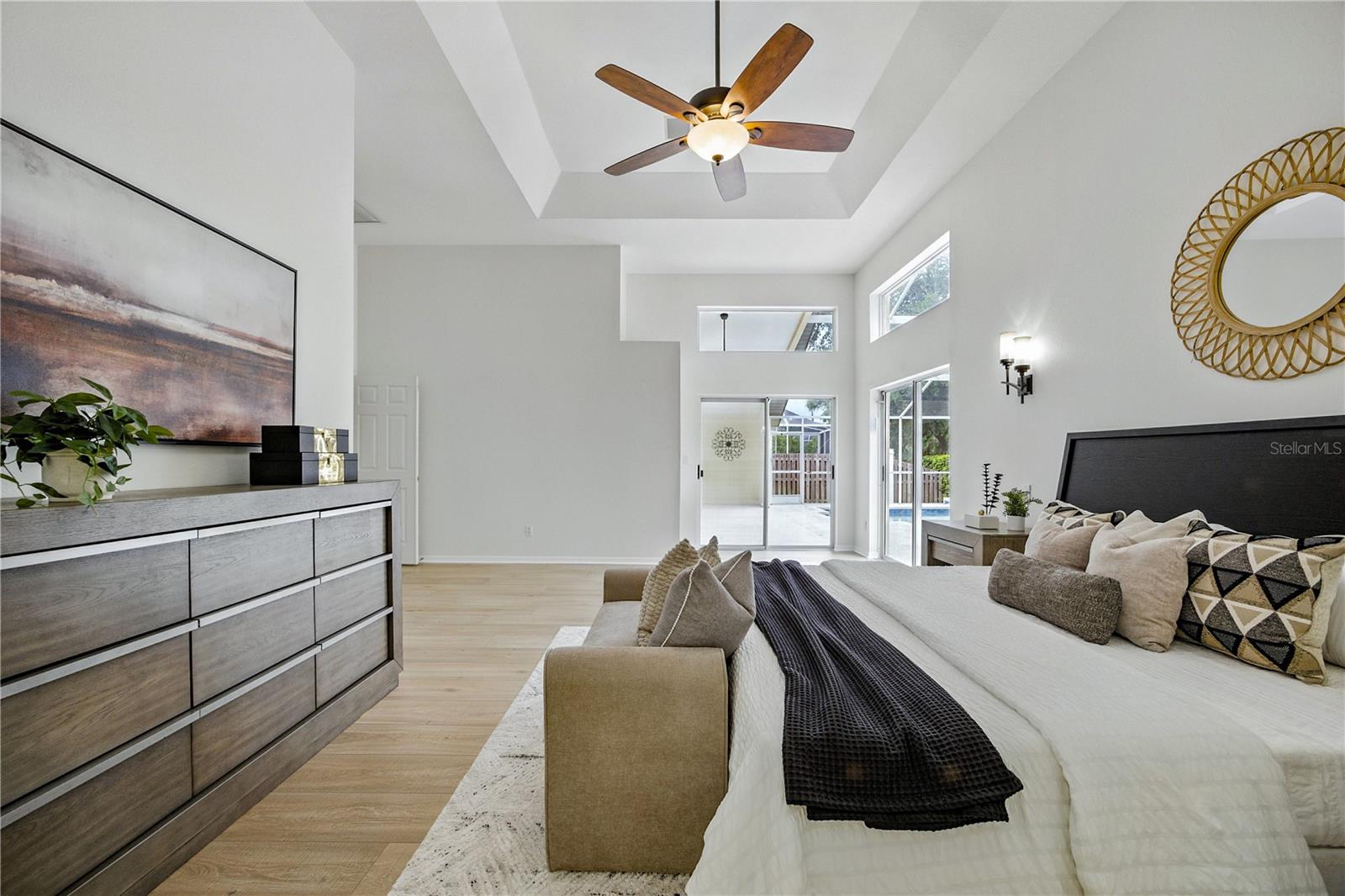 Listing photo id 25 for 17515 Edinburgh Drive