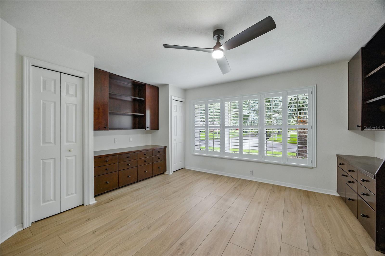 Listing photo id 37 for 17515 Edinburgh Drive
