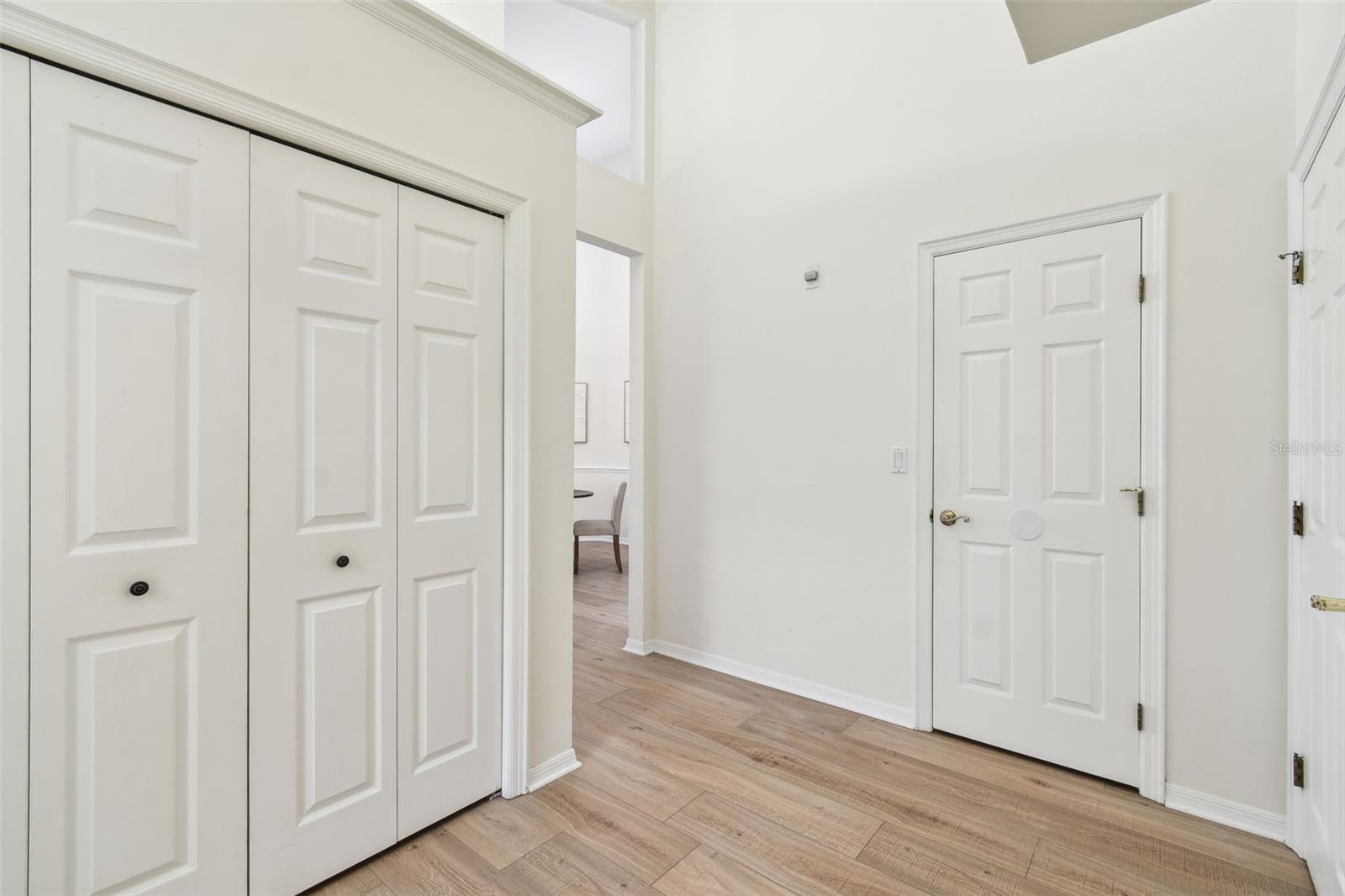 Listing photo id 55 for 17515 Edinburgh Drive