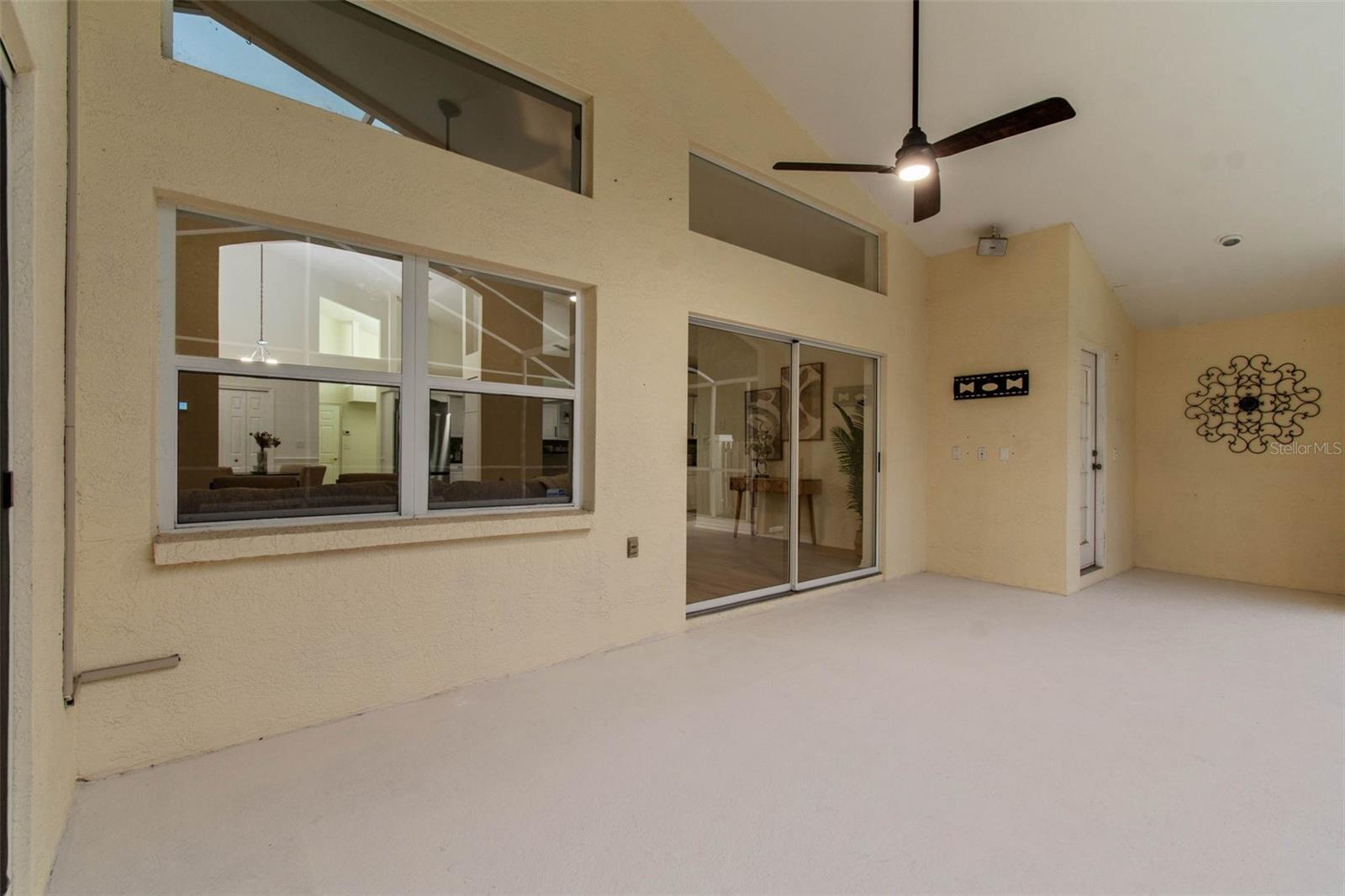 Listing photo id 60 for 17515 Edinburgh Drive