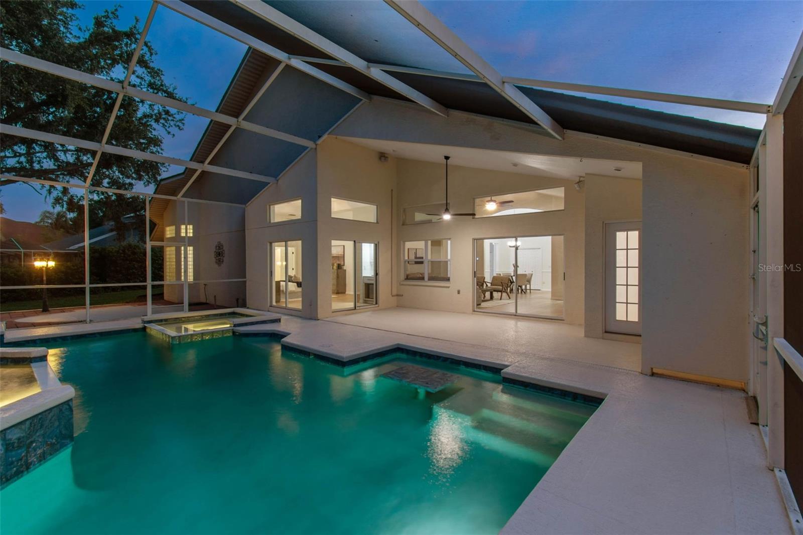 Listing photo id 66 for 17515 Edinburgh Drive