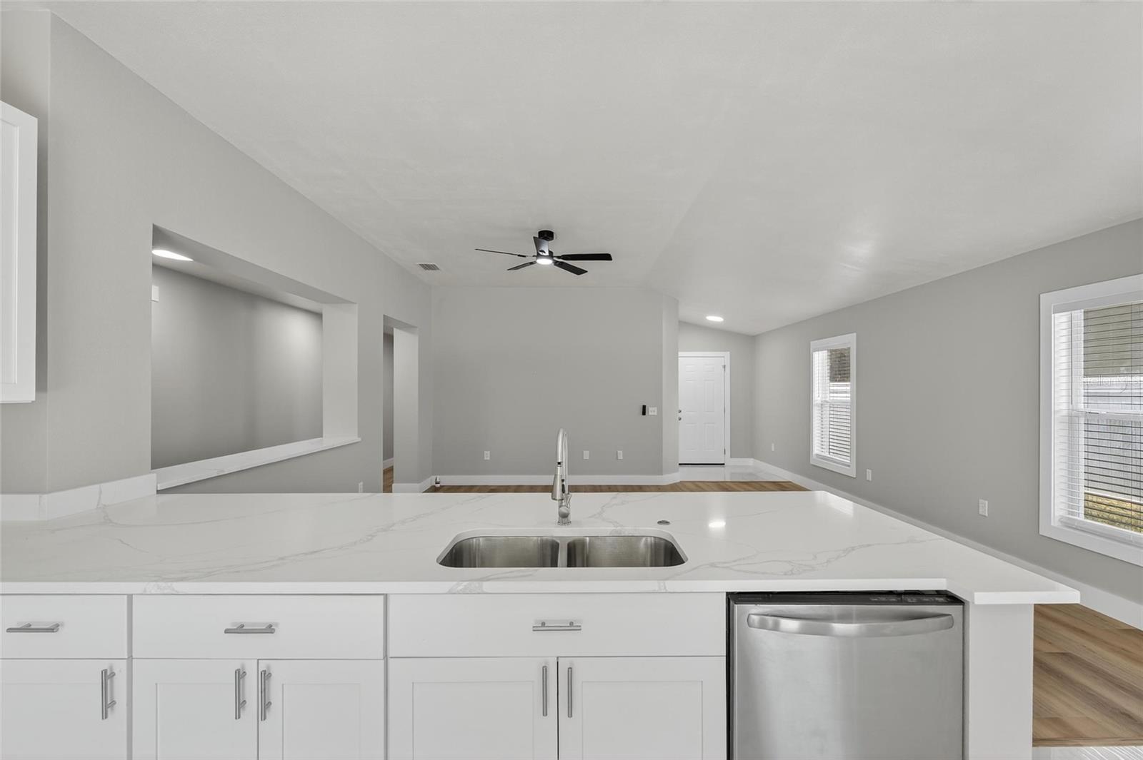 Image 13 of 53 For 10610 Boyette Creek Boulevard