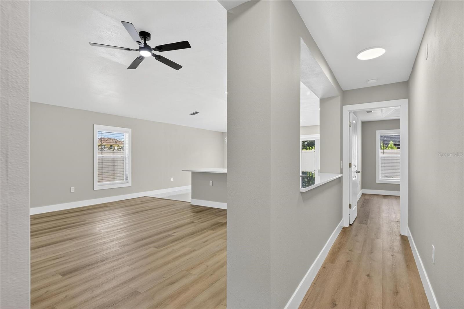 Image 19 of 53 For 10610 Boyette Creek Boulevard