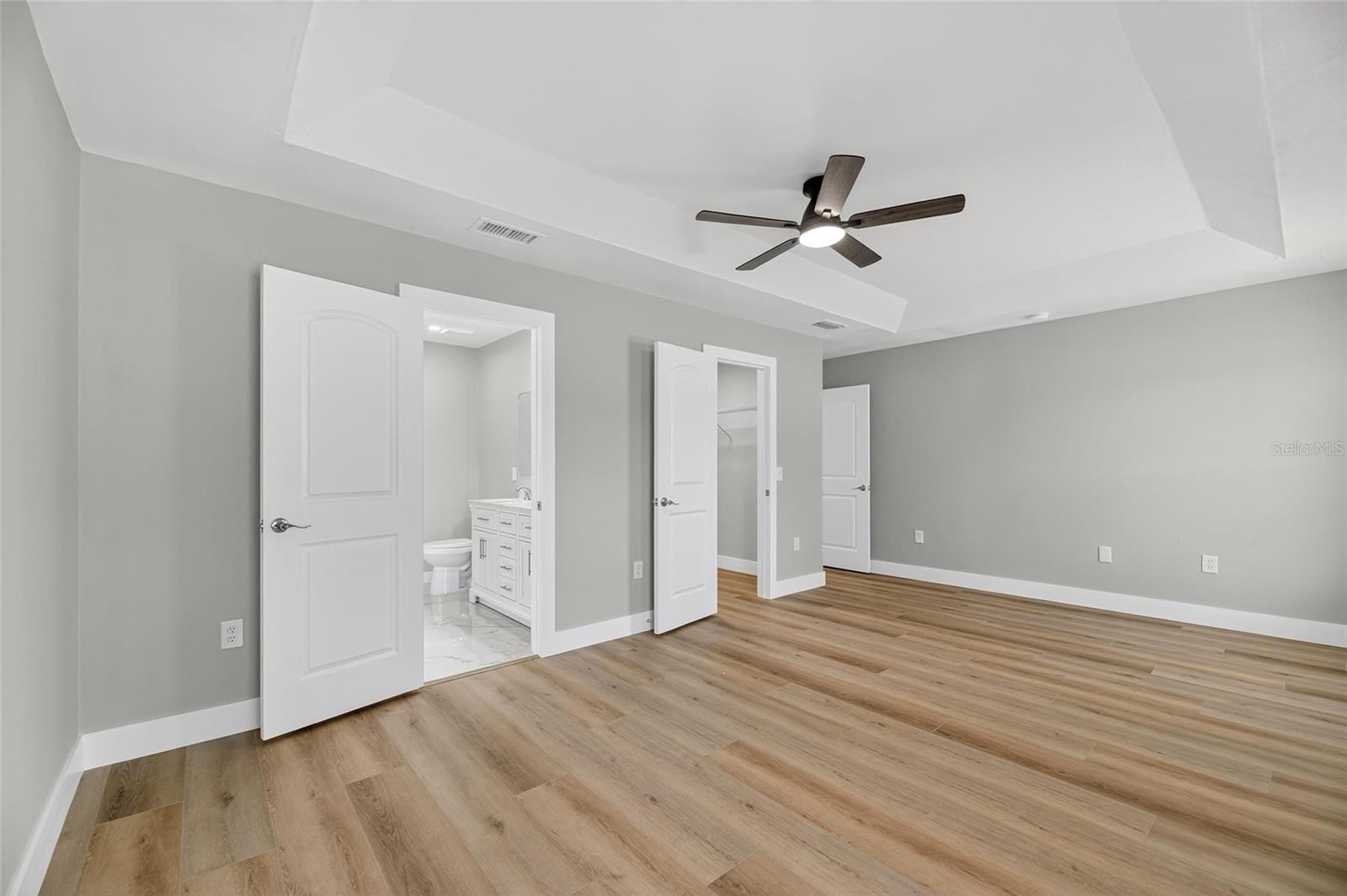 Image 22 of 53 For 10610 Boyette Creek Boulevard