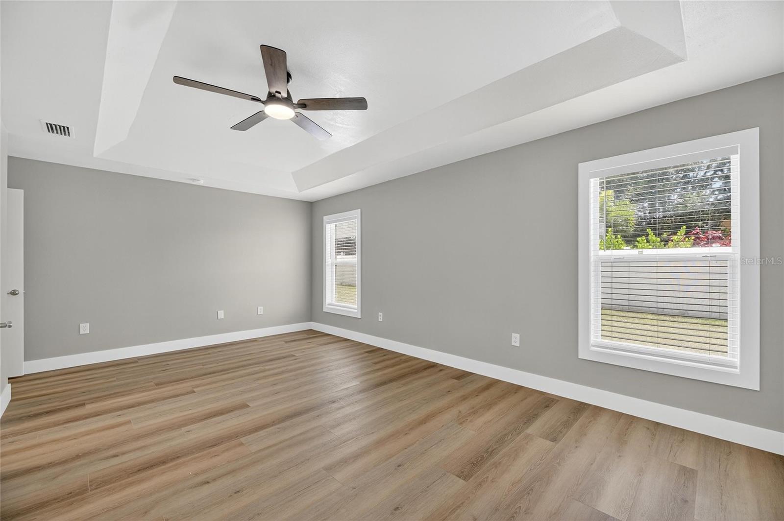 Image 23 of 53 For 10610 Boyette Creek Boulevard