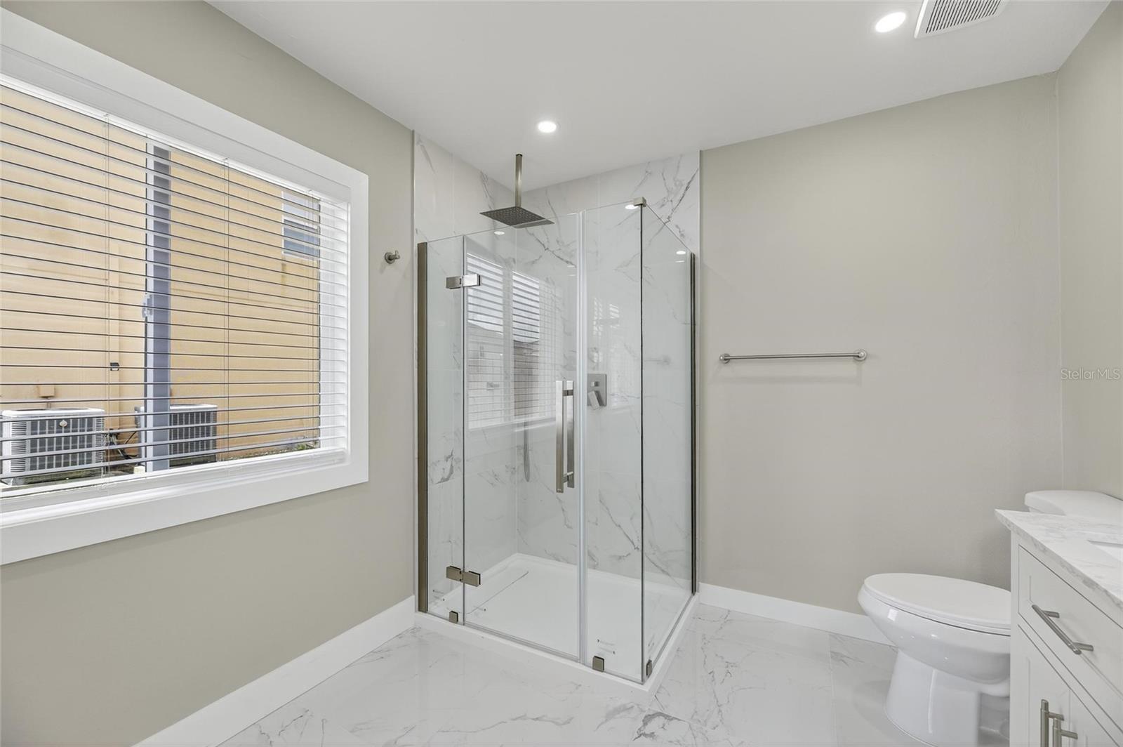 Image 26 of 53 For 10610 Boyette Creek Boulevard