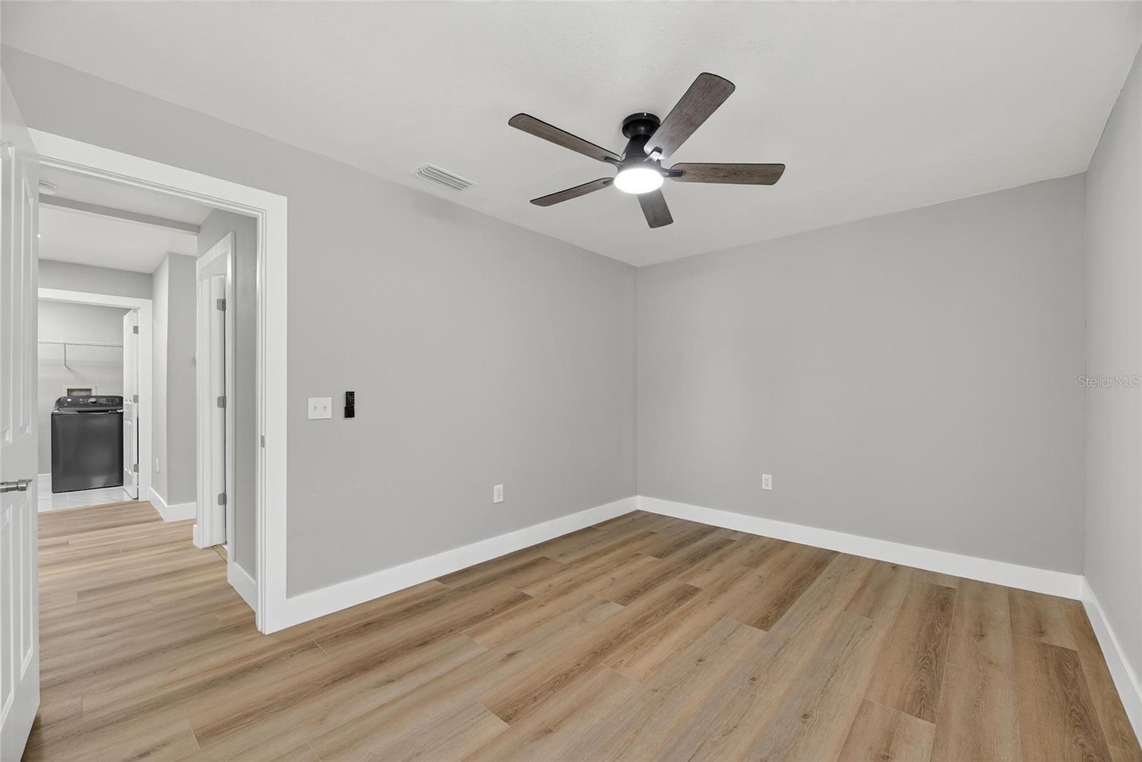Image 37 of 53 For 10610 Boyette Creek Boulevard