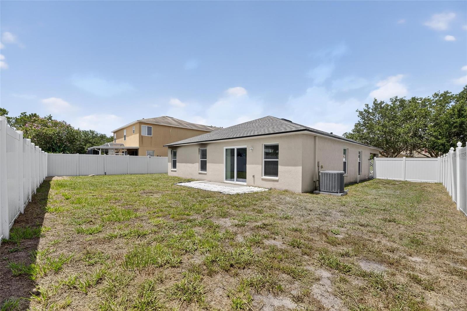 Image 40 of 53 For 10610 Boyette Creek Boulevard