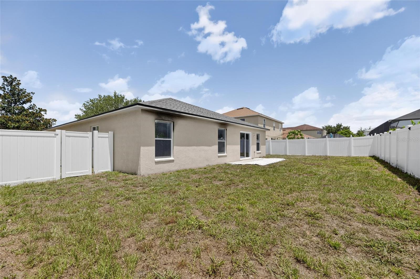 Image 42 of 53 For 10610 Boyette Creek Boulevard