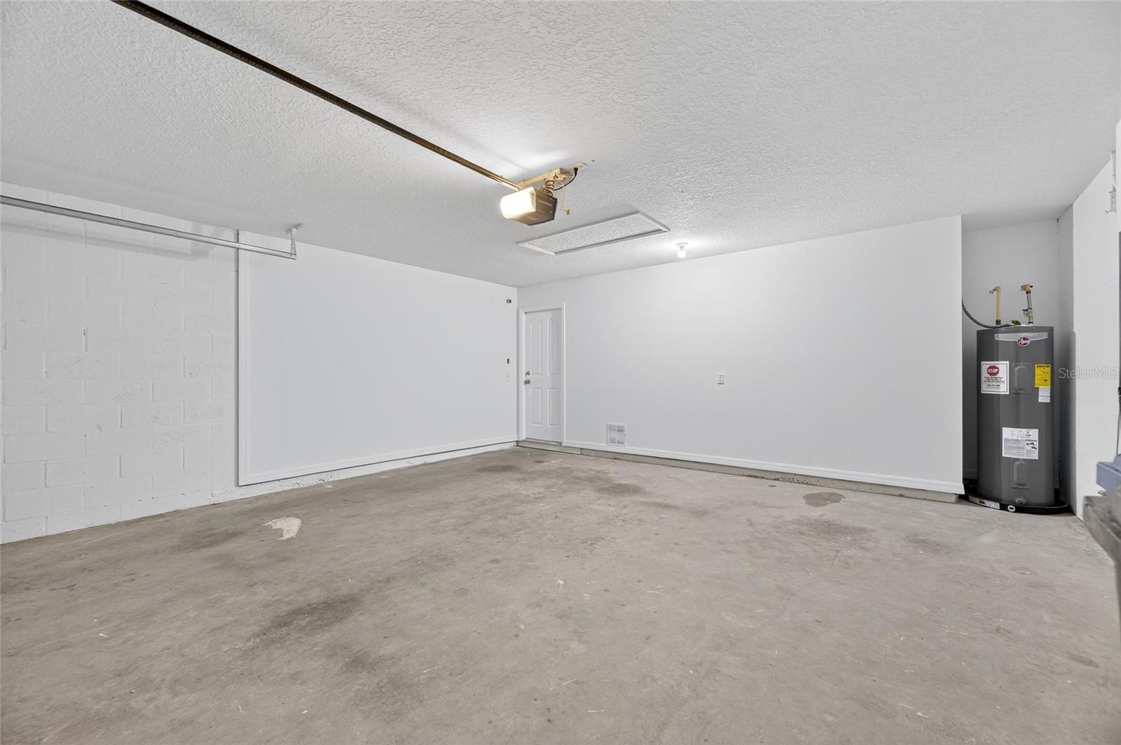 Image 45 of 53 For 10610 Boyette Creek Boulevard