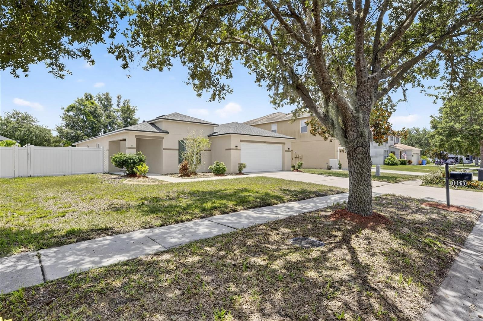 Image 52 of 53 For 10610 Boyette Creek Boulevard
