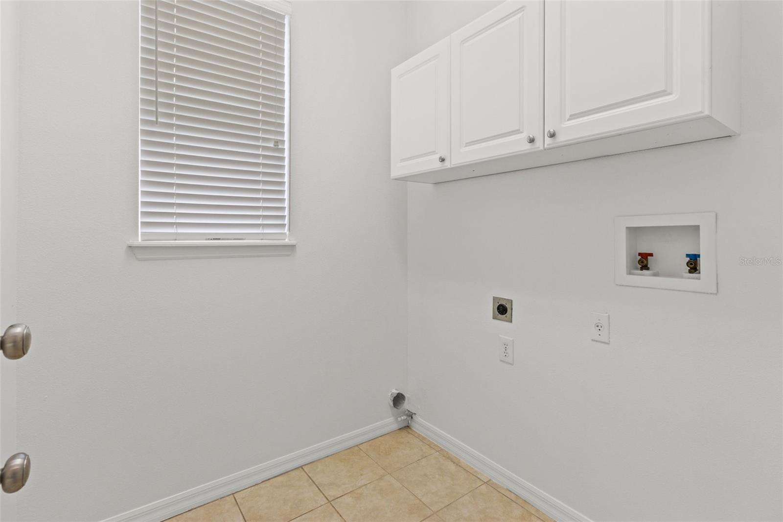 Image 41 of 69 For 10031 Brompton Drive