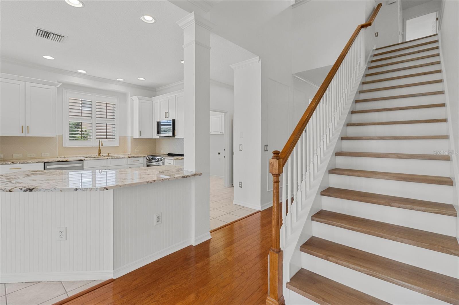 Image 44 of 69 For 10031 Brompton Drive
