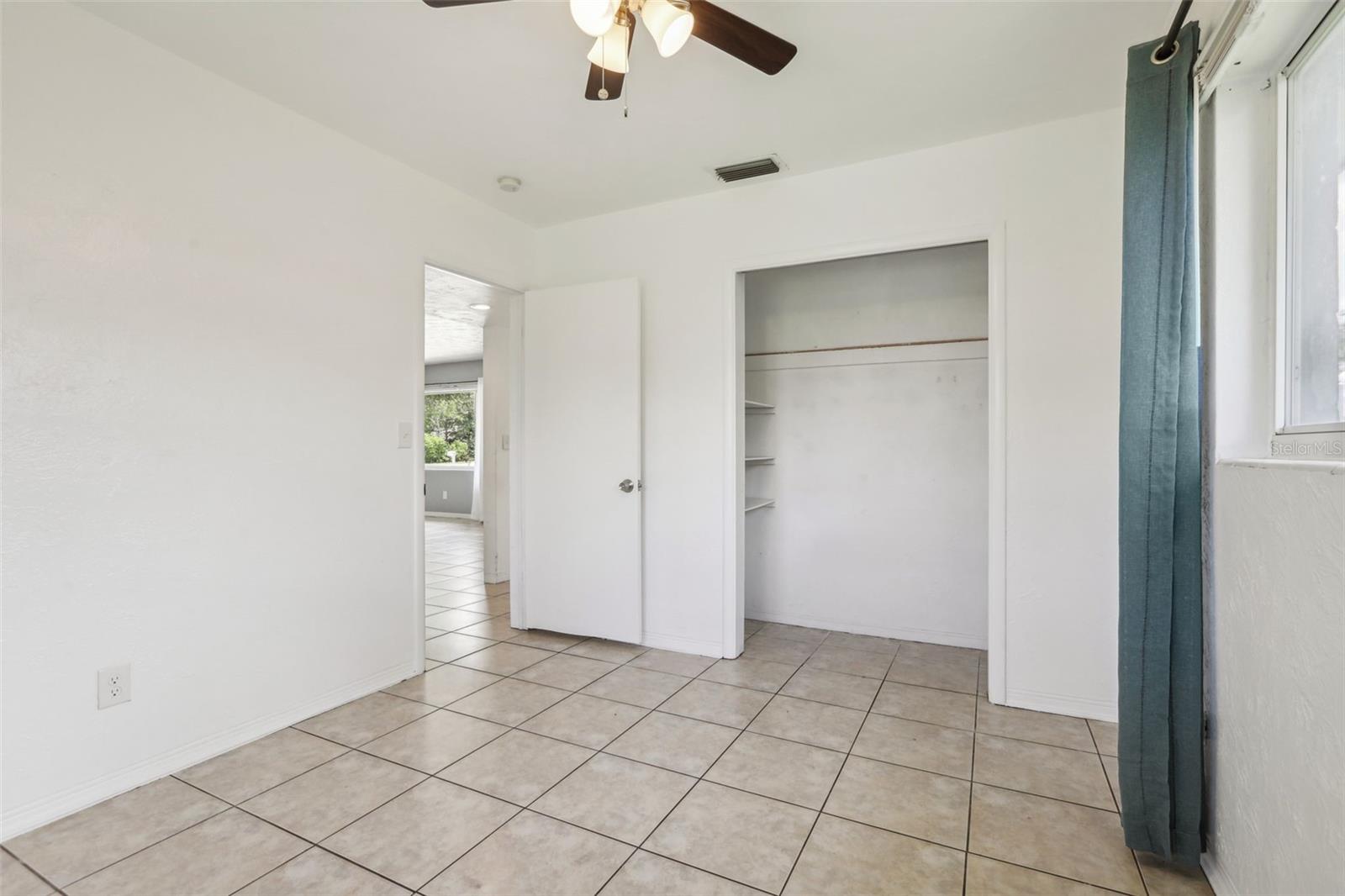 Image 24 of 31 For 992 20th Street Sw