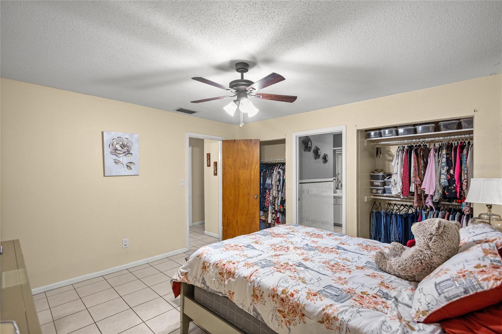 Listing photo id 10 for 8546 Fauci Point